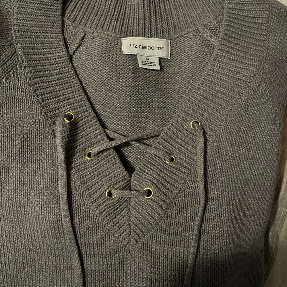 Medium Liz Claiborne Grey Sweater